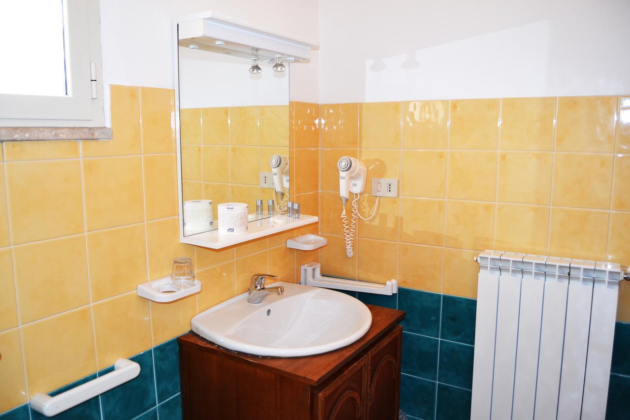 Tenuta Gran Paradiso Hotel Palombara Sabina Kültér fotó