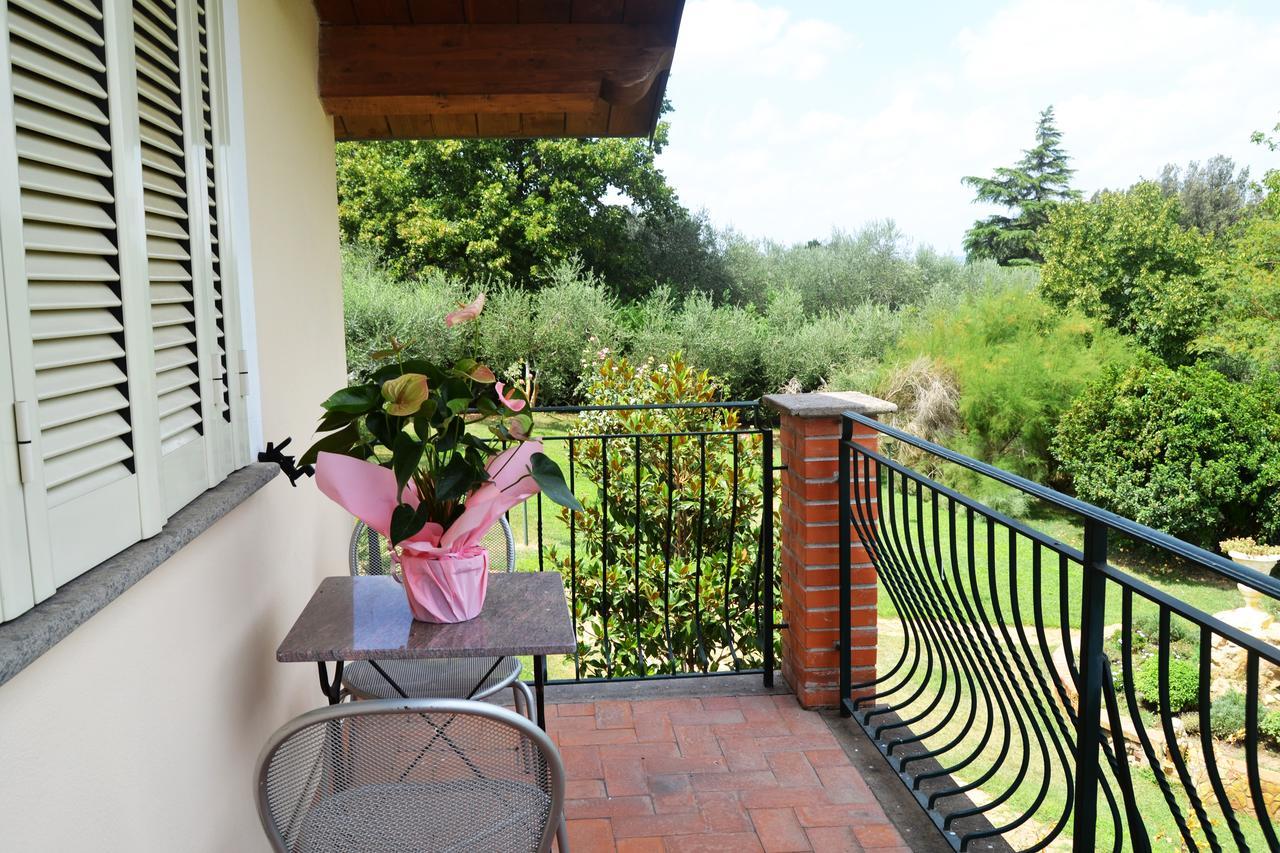 Tenuta Gran Paradiso Hotel Palombara Sabina Kültér fotó