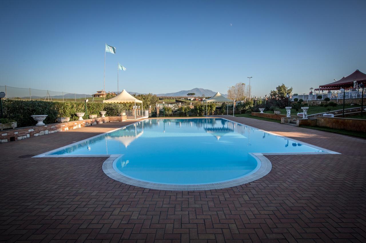 Tenuta Gran Paradiso Hotel Palombara Sabina Kültér fotó